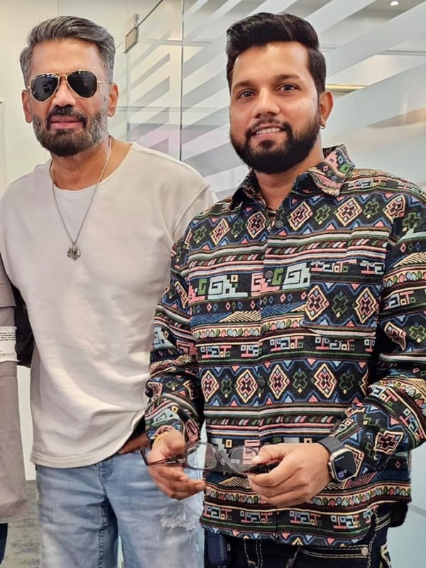 Neelkamal Singh with Bollywood actor Sunil Shetty