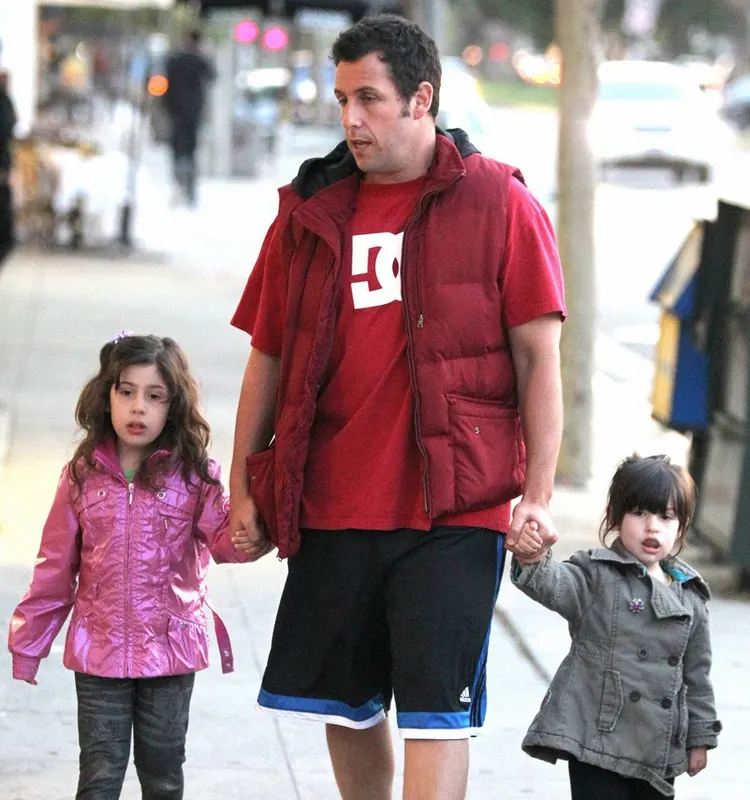 Adam Sandler, Sadie Sandler, Sunny Sandler