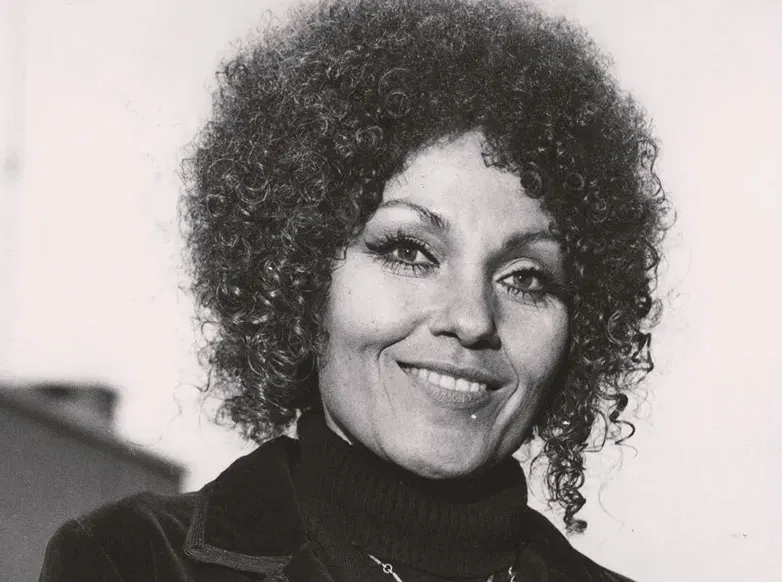 Cleo Laine