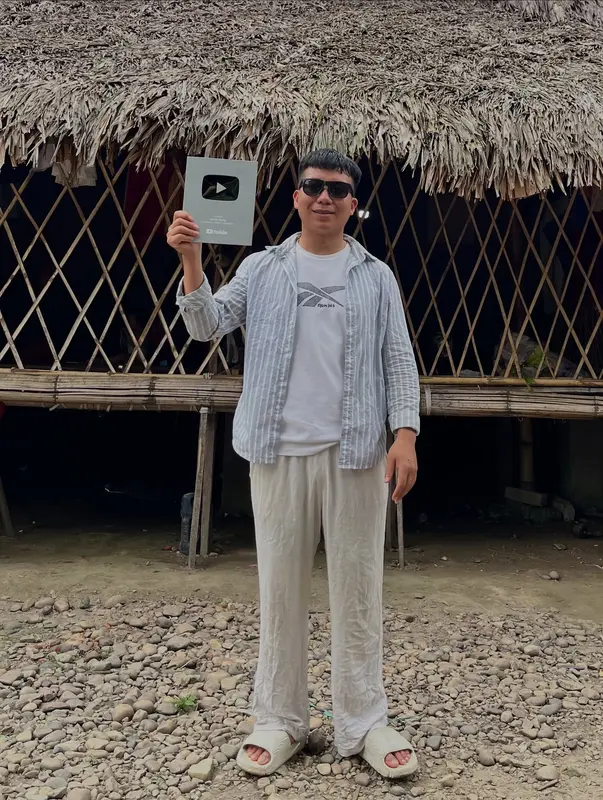 James Libang with his youtube play button