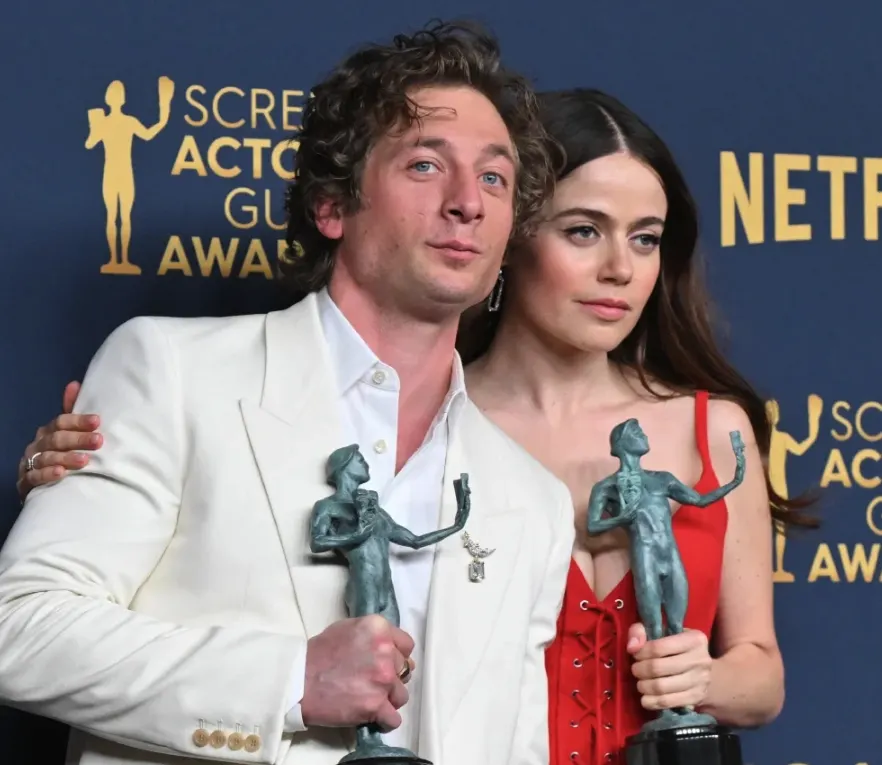 Jeremy Allen White & Molly Gordon