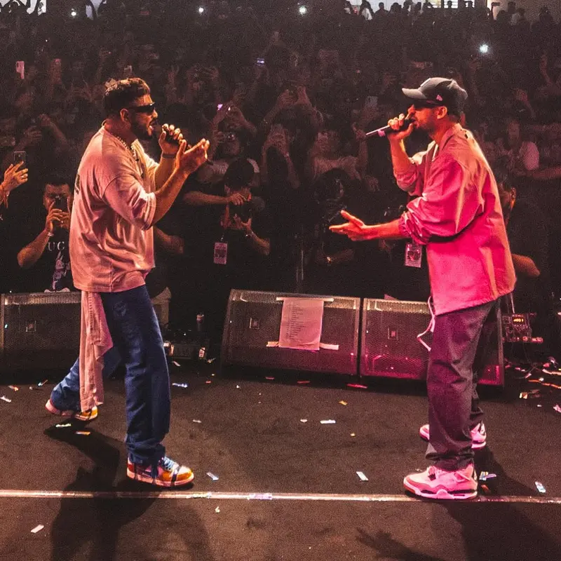 KRSNA (Rapper) at stage