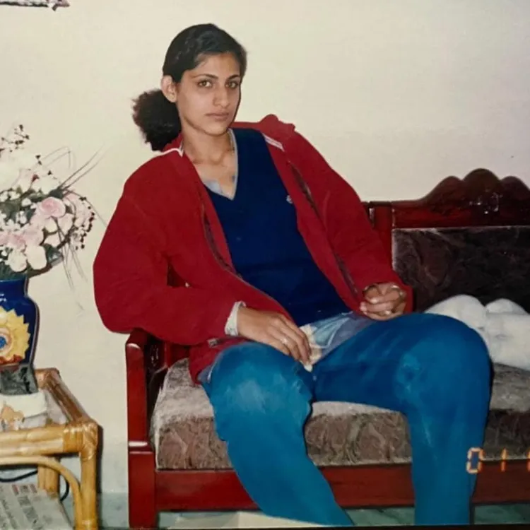 Kubbra Sait old Photo