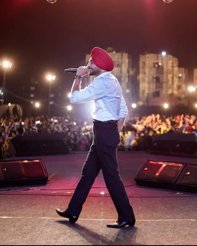 Ranjit Bawa at stage