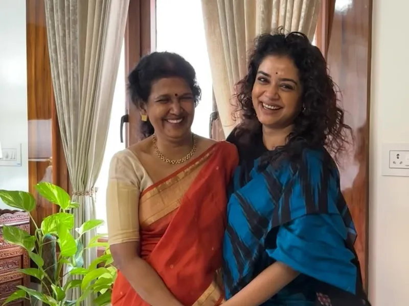 Swayam Siddha with family