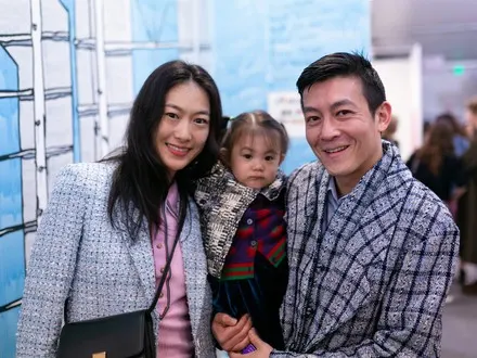 Edison Chen and wife Qin Shupei and daughter