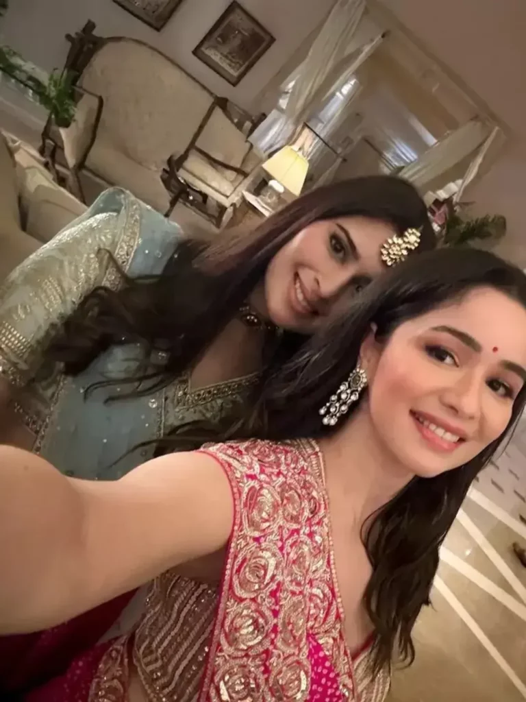 Sara Tendulkar engaged to Saaniya Chandhok