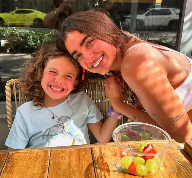 Isabella Ladera with daughter