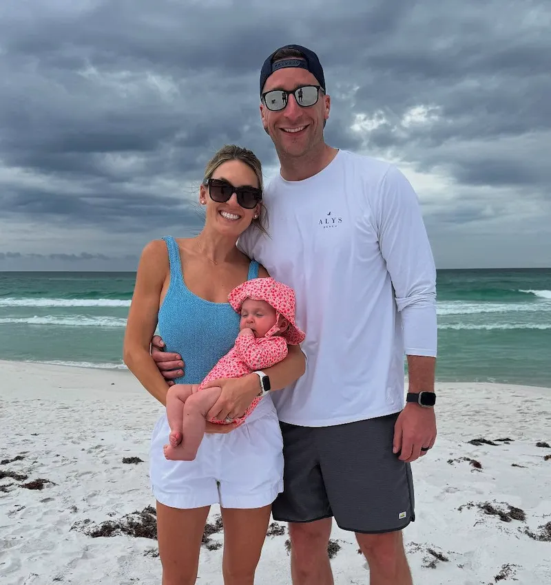 Steven Pearl with wife and children