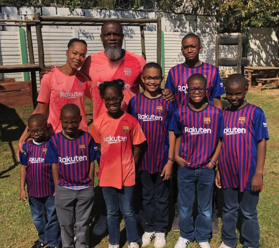 Voddie Baucham with Wife Bridget Baucham and kids