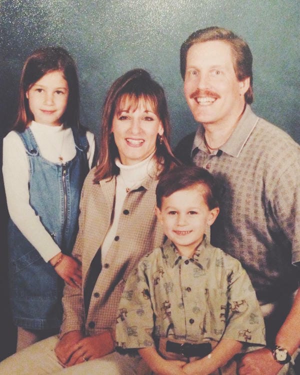 Amanda Batula chaildhood photo with family