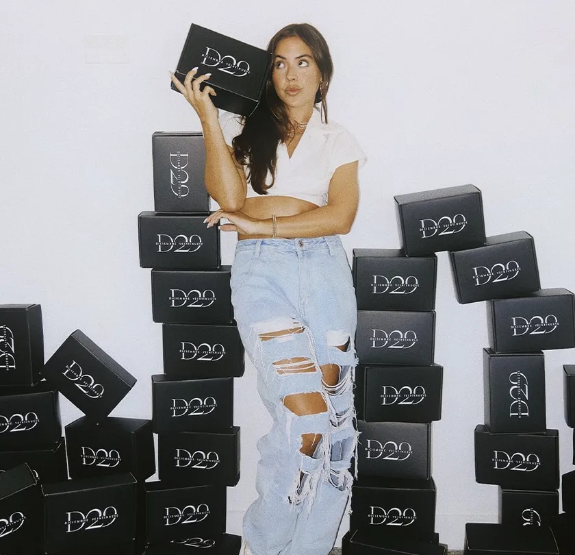 Gabriela Berlingeri - Age, Early Life, Family, Career & More 2 Gabriela Berlingeri with her brand Box D29