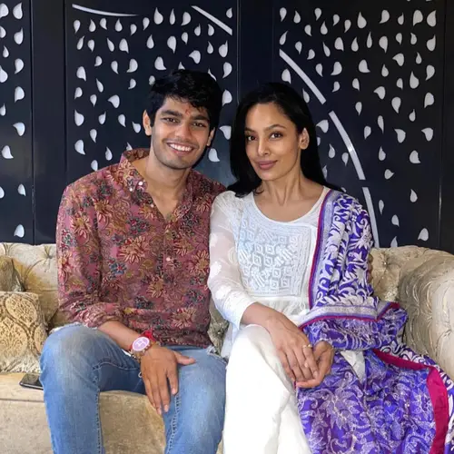 Ishita Mangal with brother mohak mangal