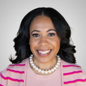 Lindsey Granger Profile_Photo