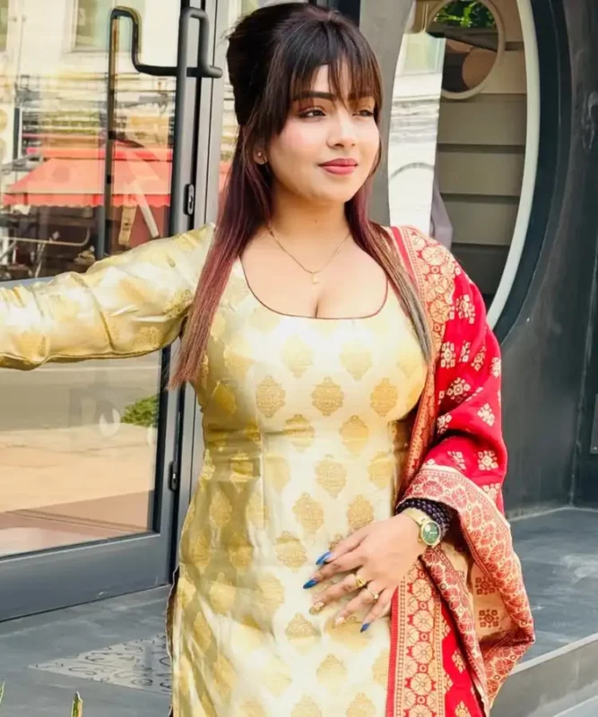 Aayushi Jaiswal Biography, Age, Family Background 1 Aayushi Jaiswal