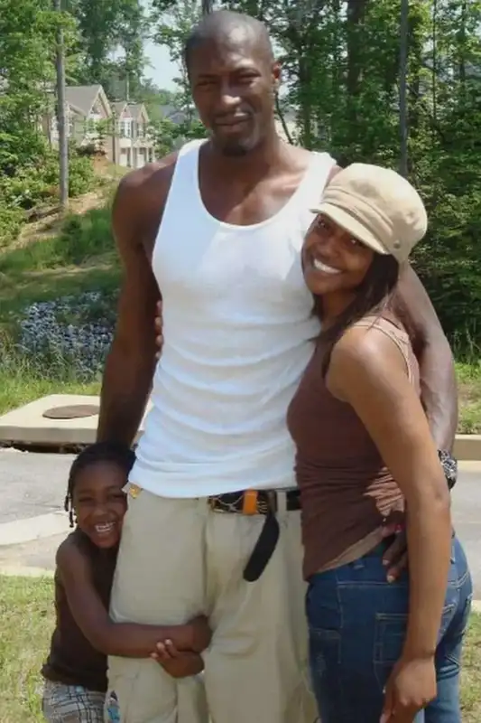 Aniya Harvey with dad