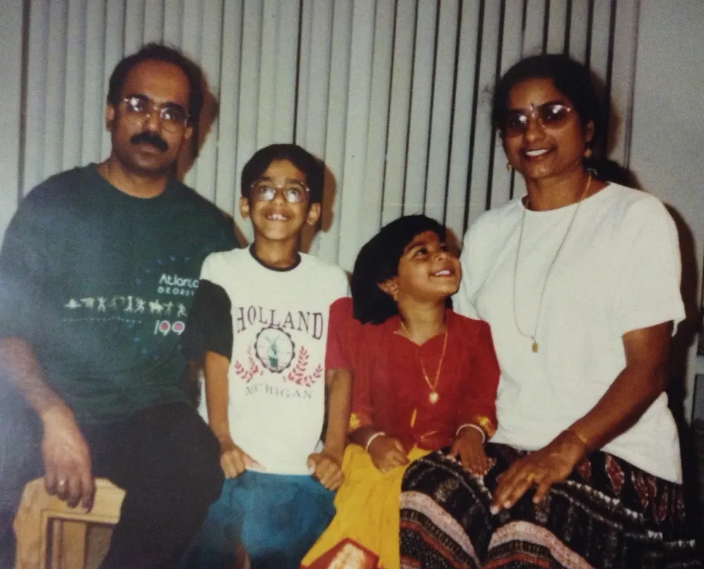 Aishu Challa Leitz (MasterChef) Biography - Age, Family 2 Aishu Challa Childhood photo with family