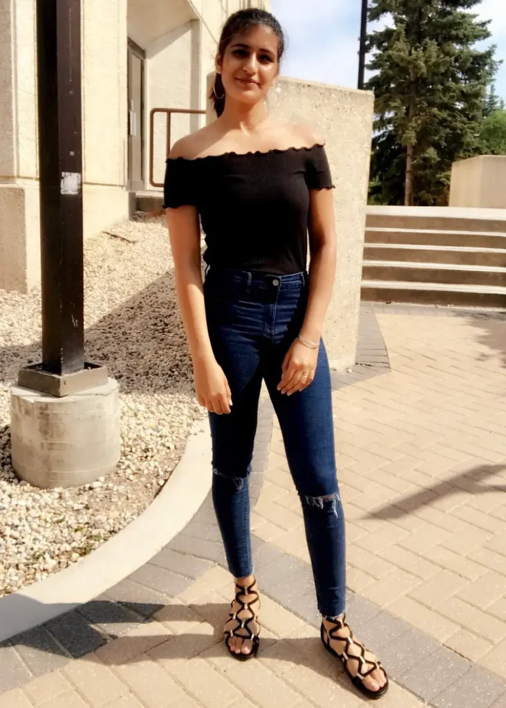 Shahneel Gill looking stylish in an off-shoulder top during her university days