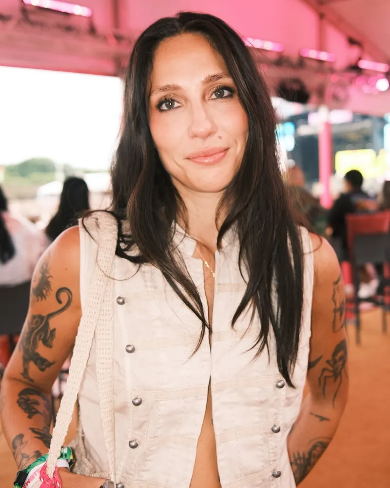 Tefi Pessoa serving festival-chic style at her very first Lollapalooza