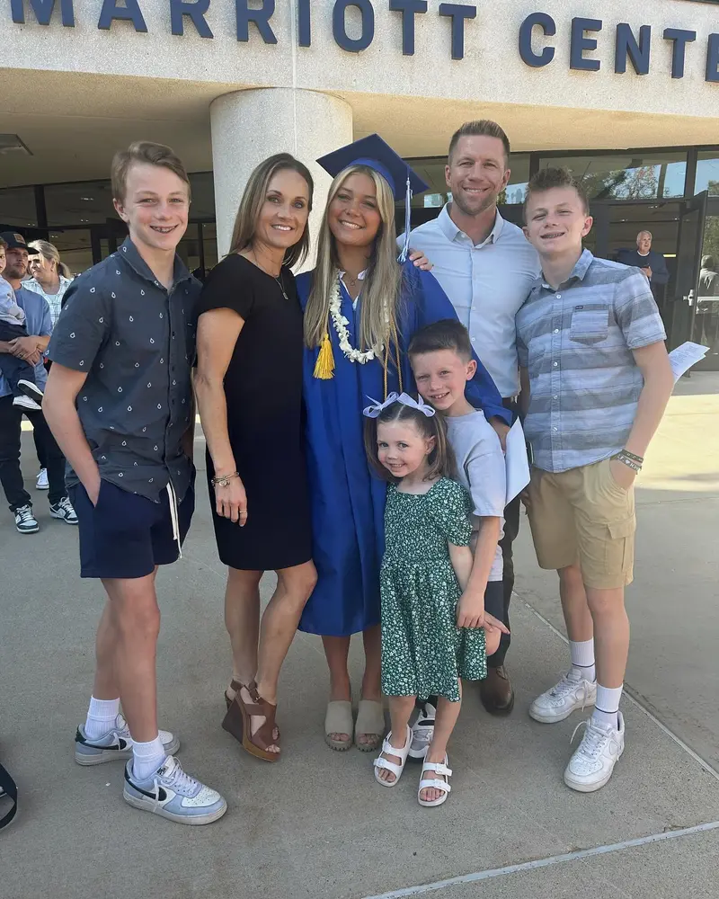 Hailey Bills Celebrates High School Graduation Surrounded by Family